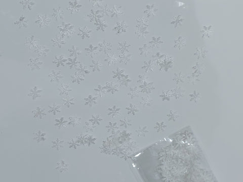 White winter confetti for sale online in Dubai