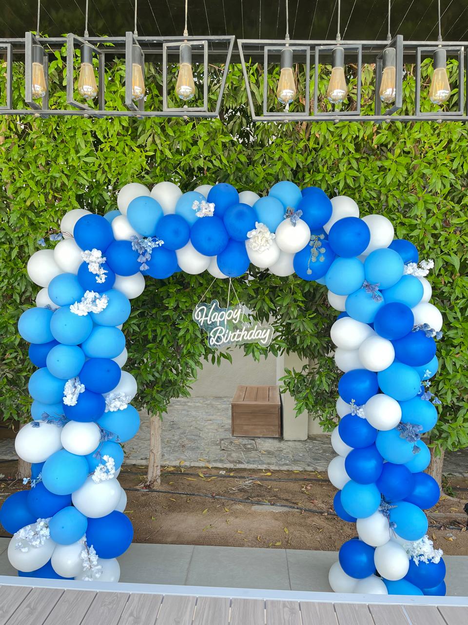 balloon arch with happy birthday neon sign in Dubai