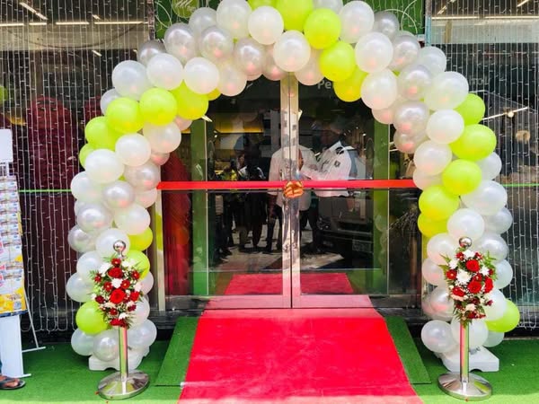 shop inauguration ceremony decor in Dubai