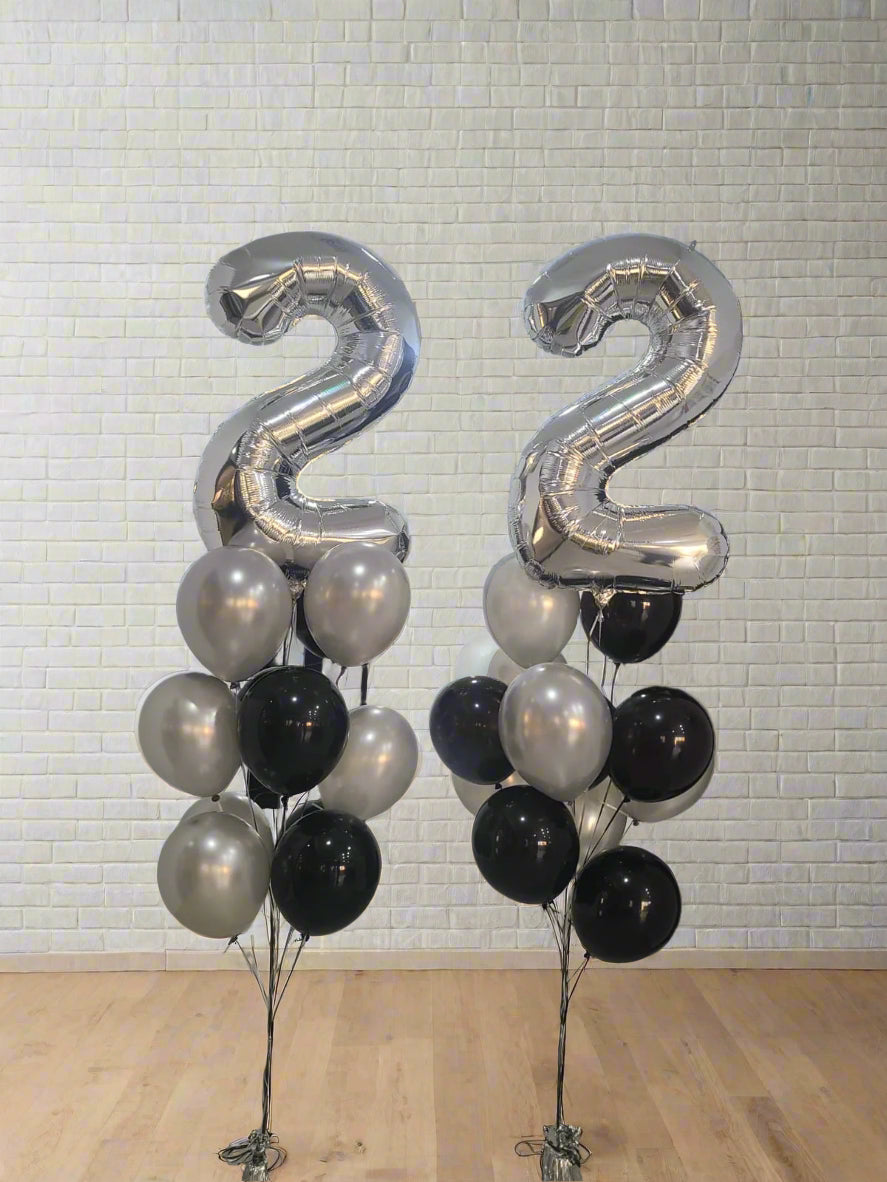 silver number balloons bouquet delivery in Dubai