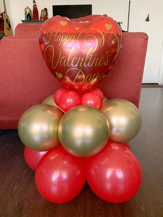 valentine's day balloon pillar for sale and delivery in Dubai