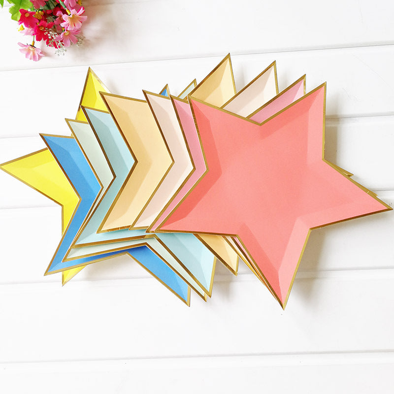 Star shaped plates - 8pieces in a bag - PartyMonster.ae